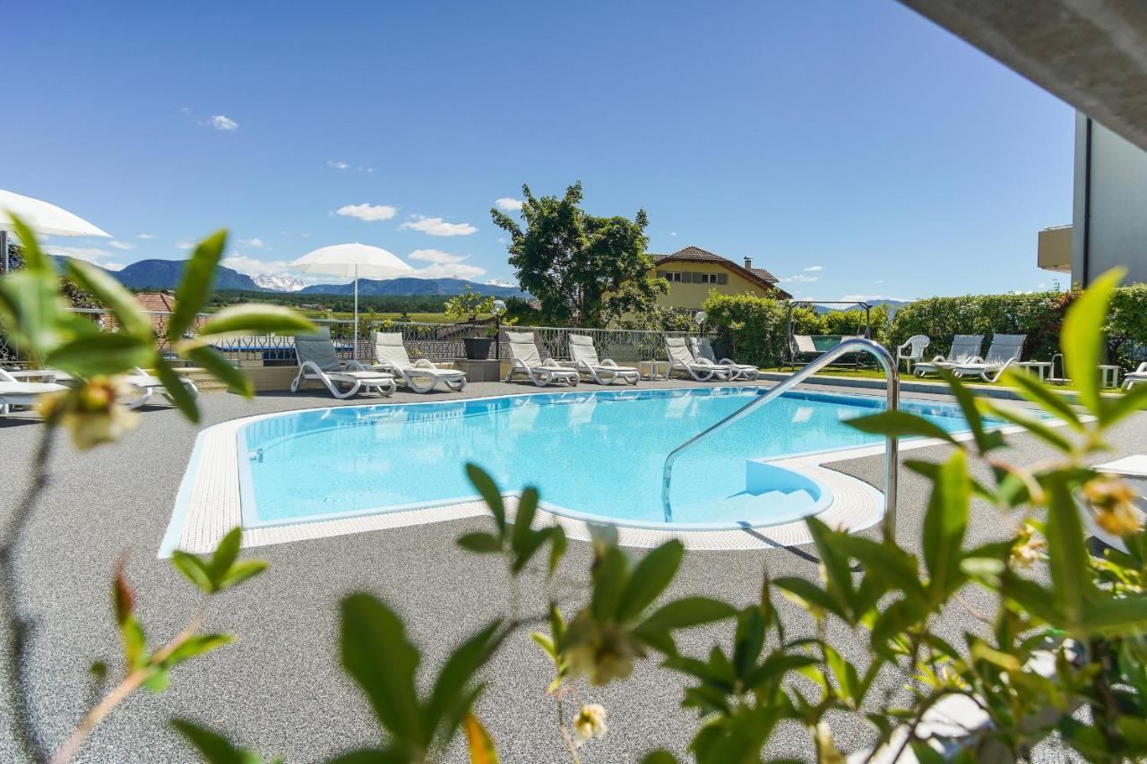Hotel Alexandres Appiano Sulla Strada Del Vino Bagian luar foto