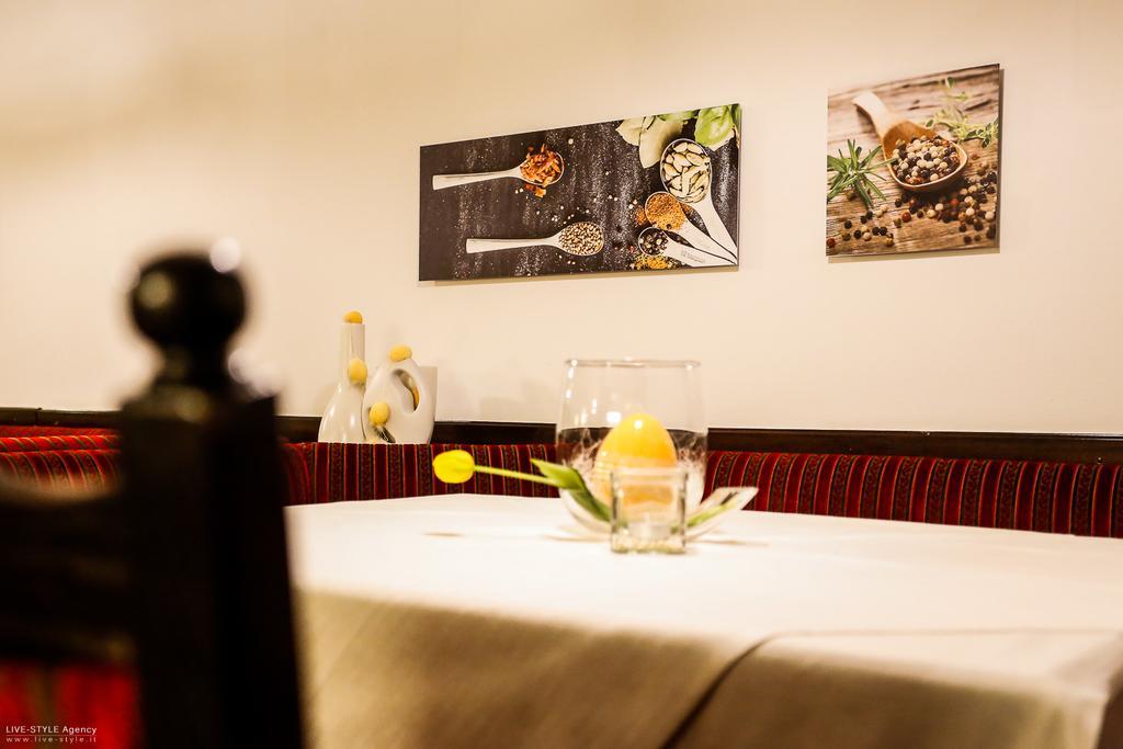 Hotel Alexandres Appiano Sulla Strada Del Vino Bagian luar foto