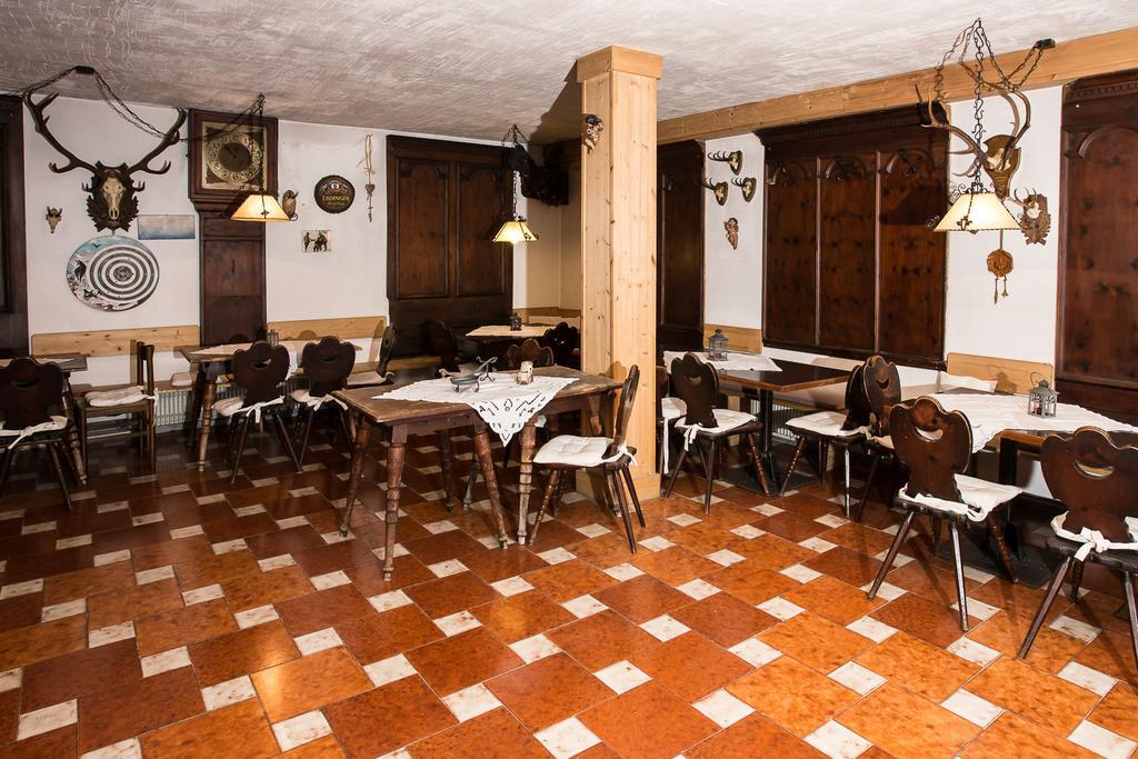 Hotel Alexandres Appiano Sulla Strada Del Vino Bagian luar foto